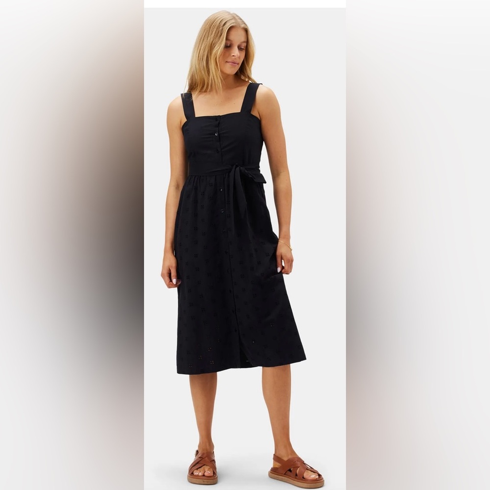 Amour Vert Irene Black eyelet dress NWT size L